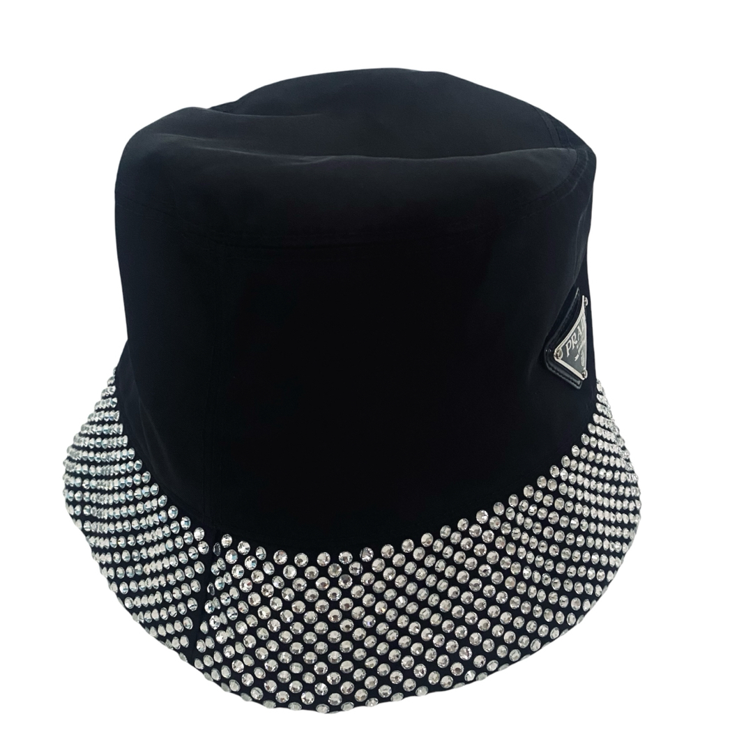 PRADA - 極美品 プラダ バケットハット 帽子 三角ロゴ ビジュー PRADA - 極美品 プラダ バケットハット 帽子 三角ロゴ ビジュー