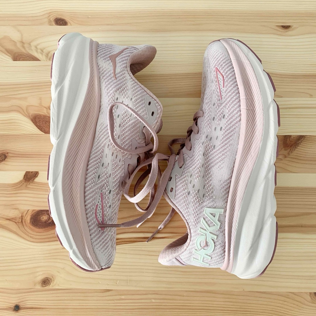 HOKA ONE ONE - Hoka W Clifton 9 23cm ホカ クリフトン HOKA ONE ONE - Hoka W Clifton 9 23cm ホカ クリフトン