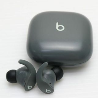 Beats by Dr Dre(ヘッドフォン/イヤフォン)のフリマアイテム一覧 Beats by Dr Dre(ヘッドフォン/イヤフォン)のフリマアイテム一覧