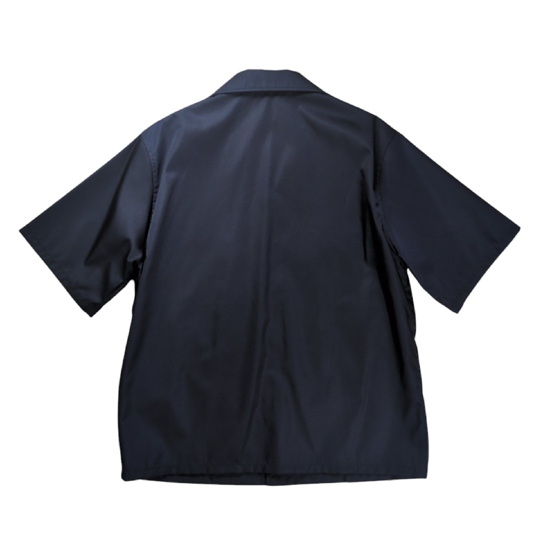 PRADA - 【新品】PRADA 2022年モデル リナイロン カーゴシャツの PRADA - 【新品】PRADA 2022年モデル リナイロン カーゴシャツの