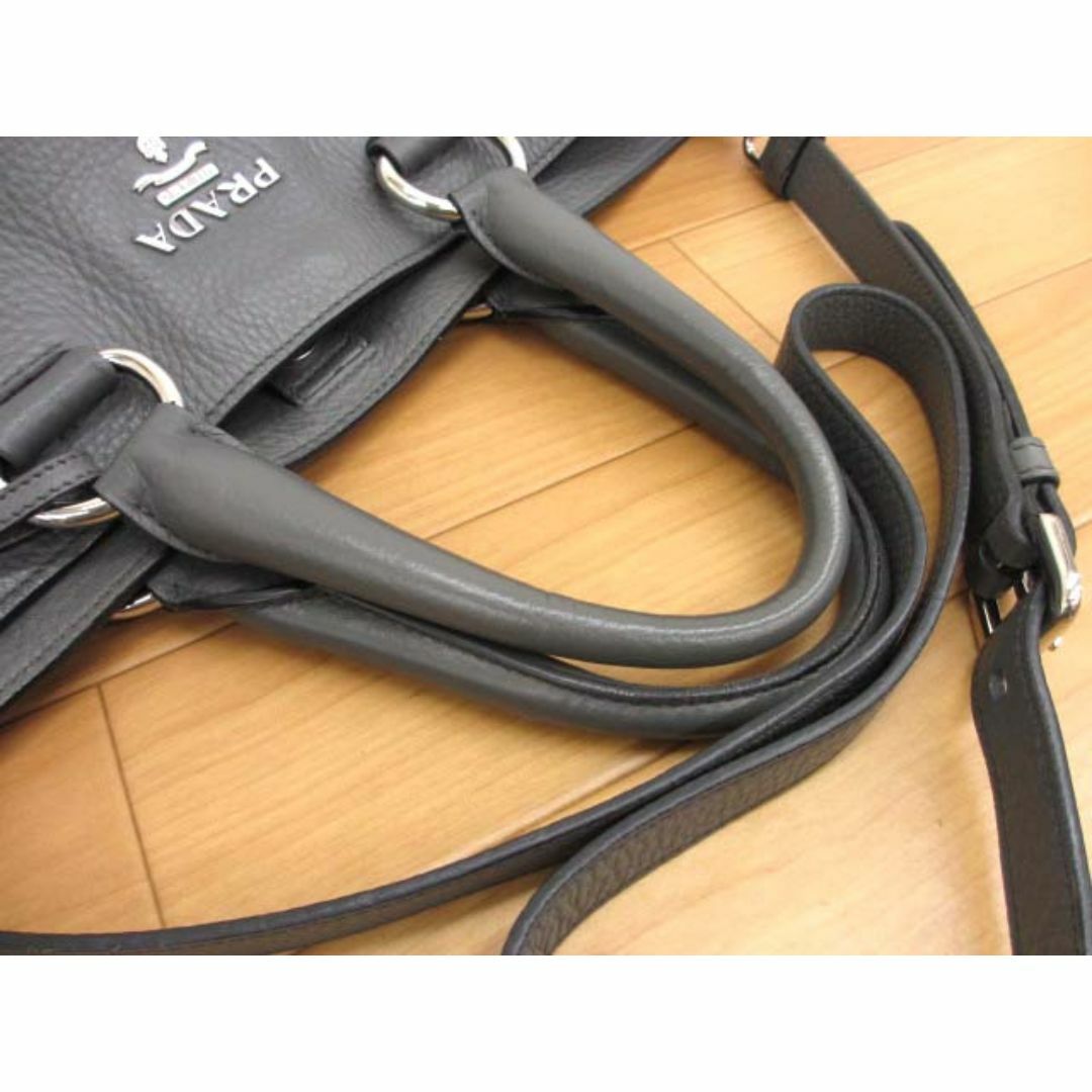 PRADA - 美品 プラダ BN2865 シュリンクレザー 2way トート
