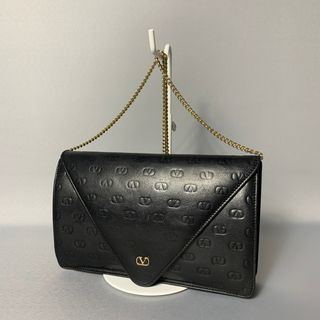 valentino garavani(ショルダーバッグ)のフリマアイテム一覧 valentino garavani(ショルダーバッグ)のフリマアイテム一覧