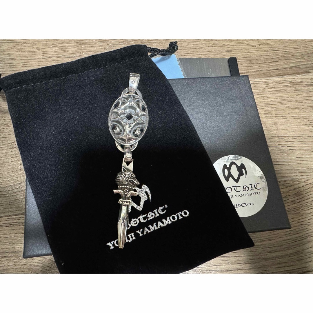 Yohji Yamamoto - ヨウジヤマモト ゴシック オーバルウルフ Yohji Yamamoto - ヨウジヤマモト ゴシック オーバルウルフ