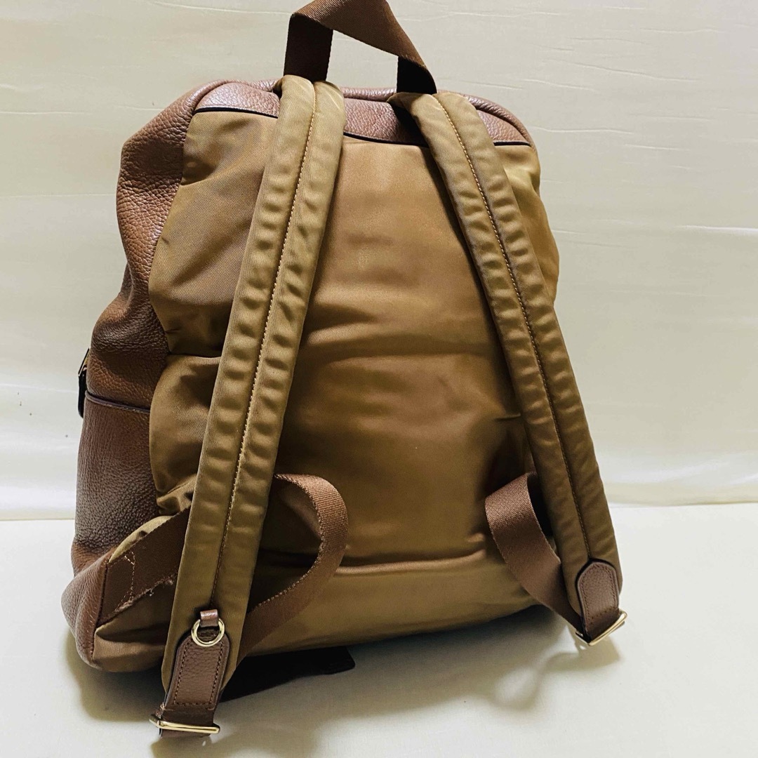 COACH - コーチ オールレザー 大容量リュック バッグパック COACH - コーチ オールレザー 大容量リュック バッグパック