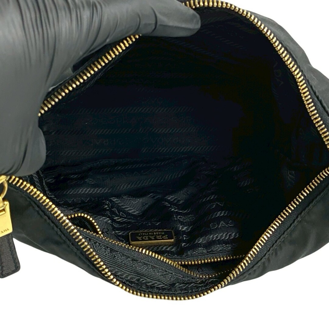 PRADA - 極 美品 希少品 PRADA プラダ 三角ロゴ 金具 ナイロン PRADA - 極 美品 希少品 PRADA プラダ 三角ロゴ 金具 ナイロン