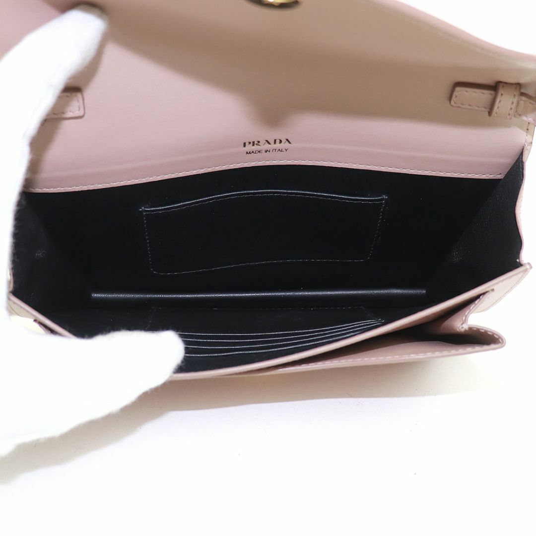 PRADA - 【美品】プラダ【PRADA】 サフィアーノレザー PRADA - 【美品】プラダ【PRADA】 サフィアーノレザー