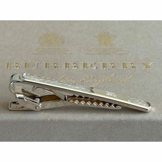 BURBERRY(ネクタイピン)のフリマアイテム一覧 BURBERRY(ネクタイピン)のフリマアイテム一覧