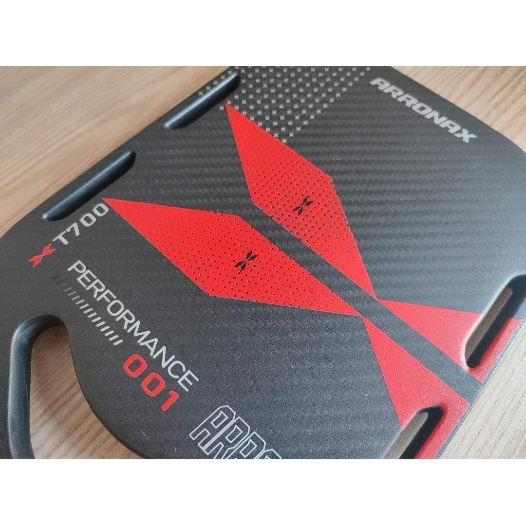 ピックルボール パドル ARRONAX 3Kカーボンファイバー 刃 赤いの ピックルボール パドル ARRONAX 3Kカーボンファイバー 刃 赤いの