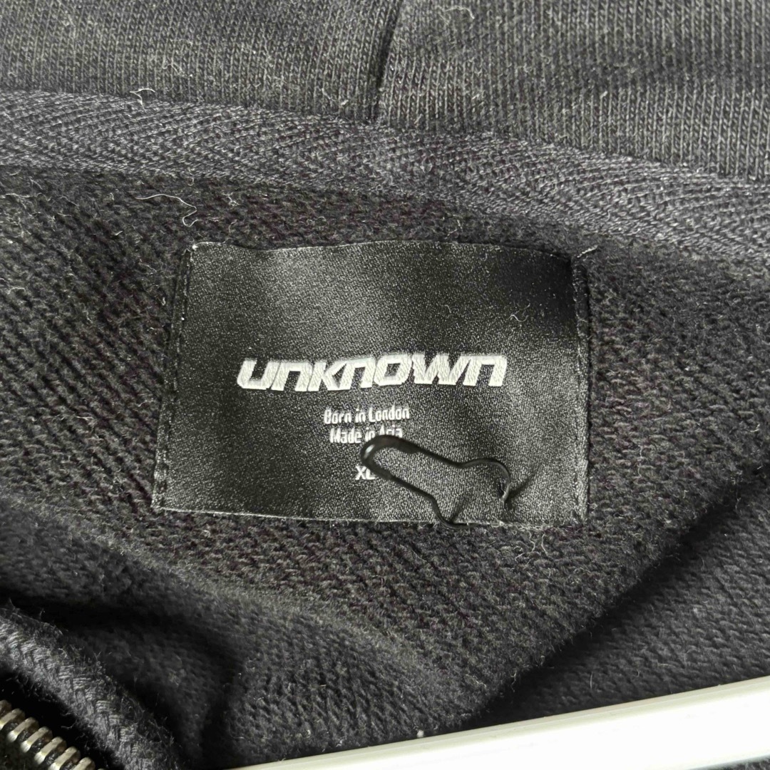 unknown London 十字架 パーカーの通販 by m's shop|ラクマ unknown London 十字架 パーカーの通販 by m's shop|ラクマ