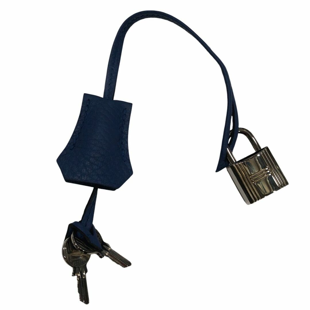 HERMES - 【中古】 HERMES エルメス カデナクロシェット付き HERMES - 【中古】 HERMES エルメス カデナクロシェット付き