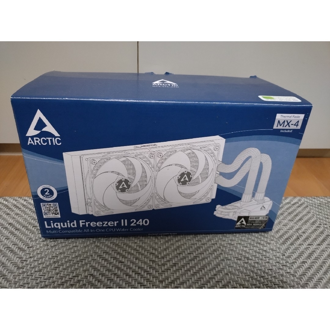 Arctic Liquid Freezer II 240 スマホ/家電/カメラのPC/タブレット(PCパーツ)の商品写真