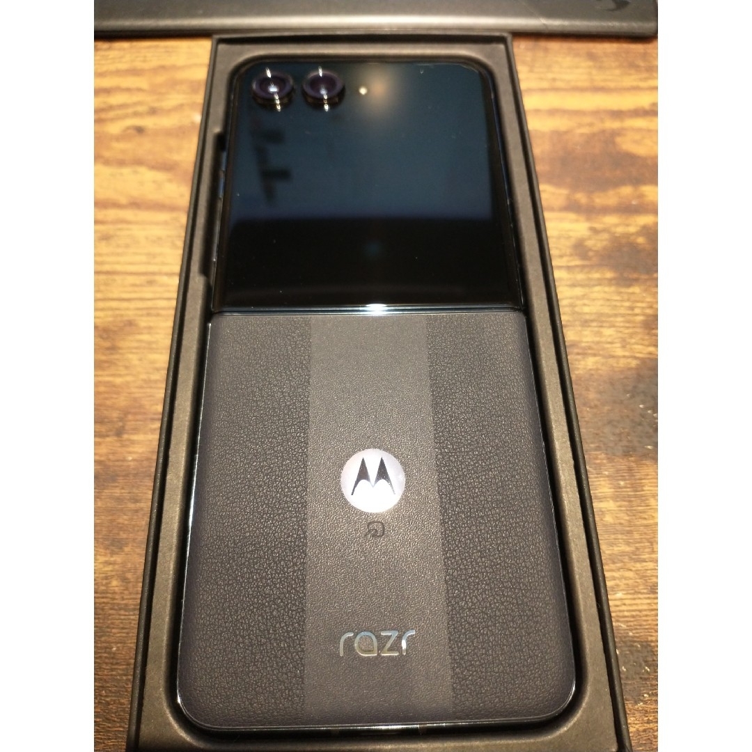 Motorola - motorola razr 50 ultra 国内版 SIMフリーの通販 by Motorola - motorola razr 50 ultra 国内版 SIMフリーの通販 by