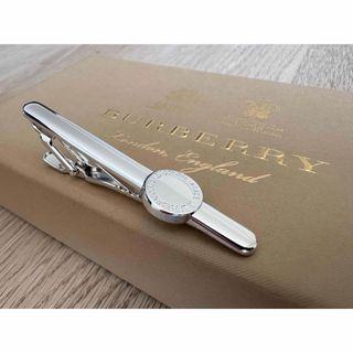 BURBERRY(ネクタイピン)のフリマアイテム一覧 BURBERRY(ネクタイピン)のフリマアイテム一覧