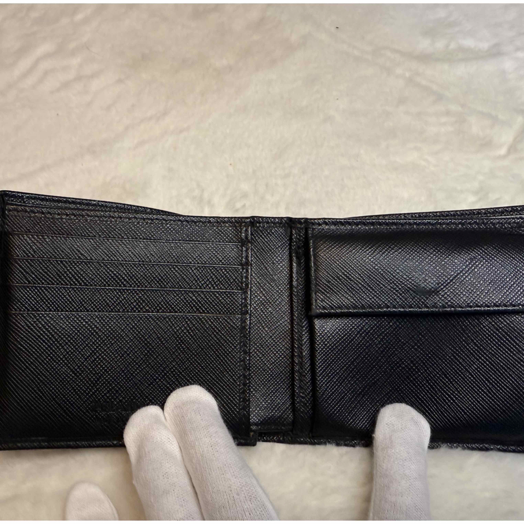 PRADA - 【極美品】PRADA 2つ折り財布 サフィアーノレザー PRADA - 【極美品】PRADA 2つ折り財布 サフィアーノレザー