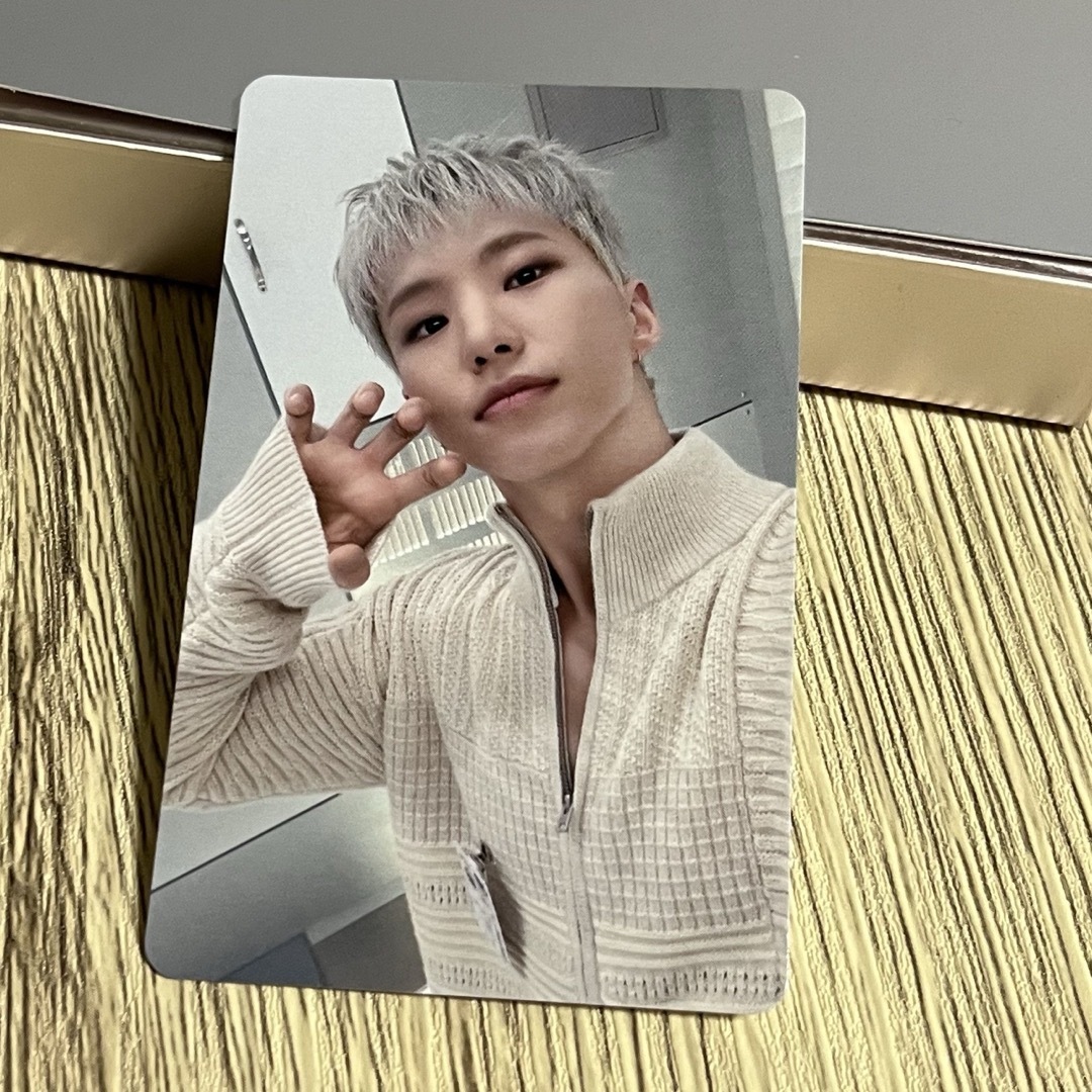 SEVENTEEN - ホシ トレカ 会場限定 東京 消費期限の通販 by SEVENTEEN - ホシ トレカ 会場限定 東京 消費期限の通販 by