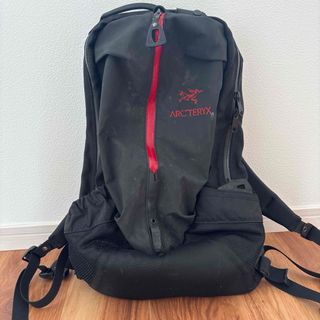 ARC'TERYX - ARC'TERYX HELIAD ヒリアド 10L バックパック 新品 ARC'TERYX - ARC'TERYX HELIAD ヒリアド 10L バックパック 新品