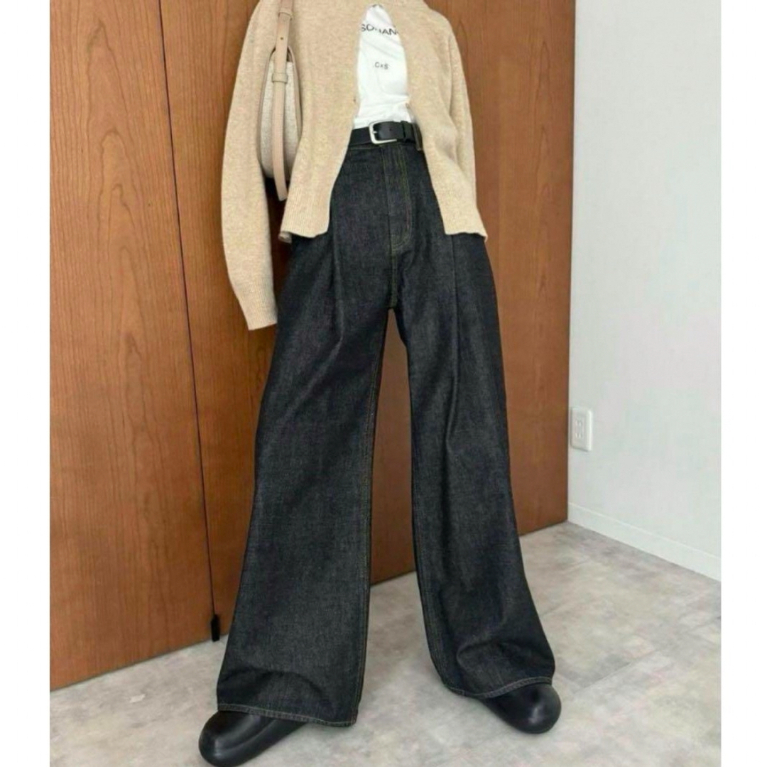 CLANE - CLANE 広瀬すずTUCK WIDE DENIM PANTSライトブラックの CLANE - CLANE 広瀬すずTUCK WIDE DENIM PANTSライトブラックの