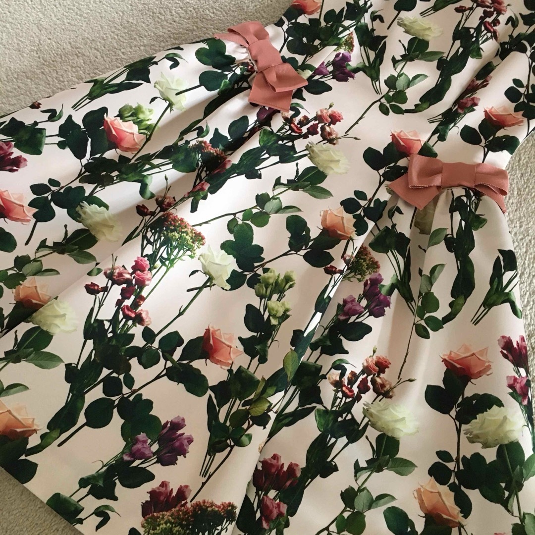 M'S GRACY - ⭐️ M'S GRACY エムズグレイシー 花柄ワンピース36 M'S GRACY - ⭐️ M'S GRACY エムズグレイシー 花柄ワンピース36