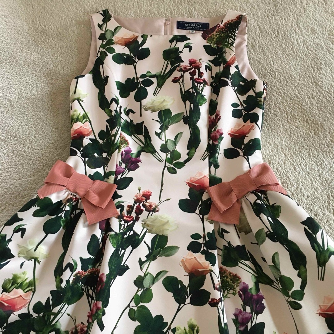 M'S GRACY - ⭐️ M'S GRACY エムズグレイシー 花柄ワンピース36 M'S GRACY - ⭐️ M'S GRACY エムズグレイシー 花柄ワンピース36