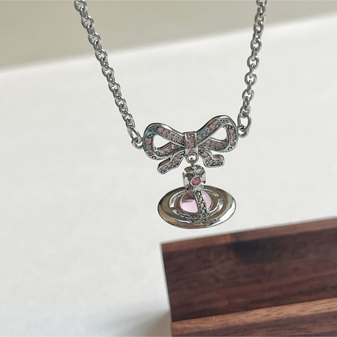 Vivienne Westwood - 新作リボンオーブネックレス ヴィヴィアン Vivienne Westwood - 新作リボンオーブネックレス ヴィヴィアン