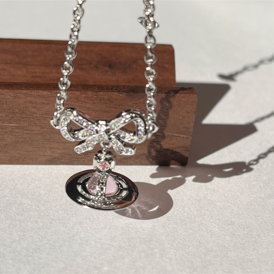 Vivienne Westwood - 新作リボンオーブネックレス ヴィヴィアン Vivienne Westwood - 新作リボンオーブネックレス ヴィヴィアン