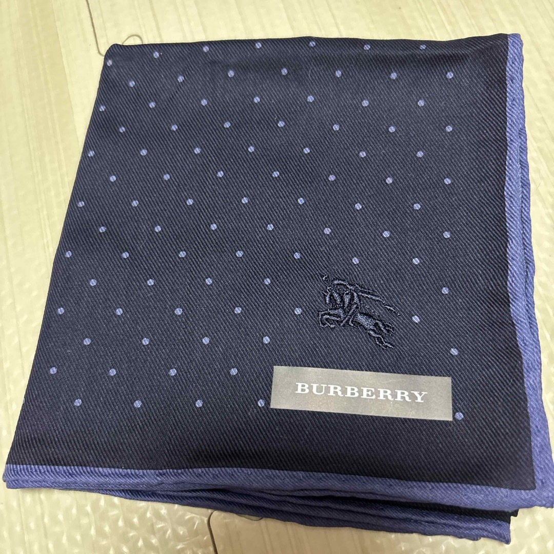 BURBERRY - 【新品】バーバリー☆メンズ ハンカチ 2枚セット BURBERRY - 【新品】バーバリー☆メンズ ハンカチ 2枚セット