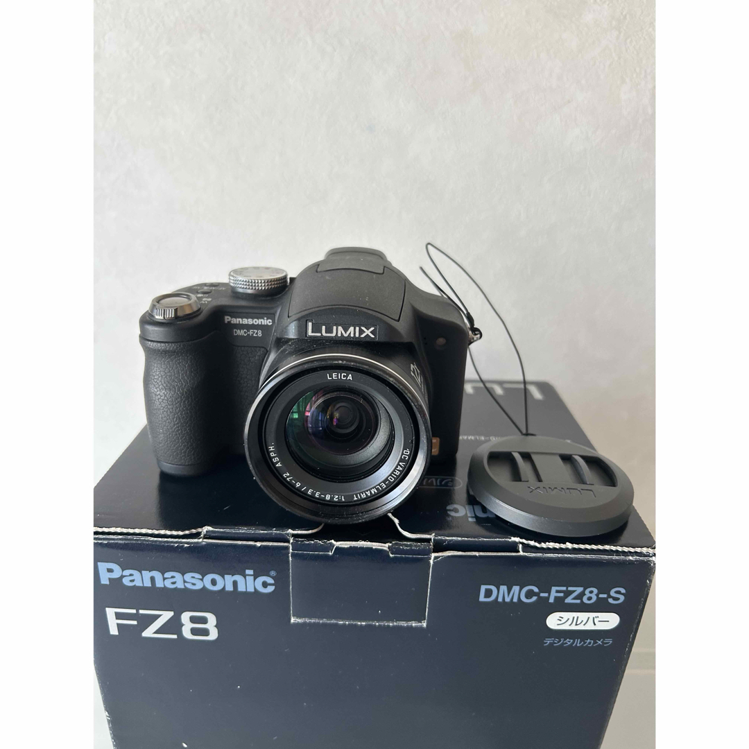 デジタルカメラ パナソニック DMC-FZ8 ブラック 電池、充電器 デジタルカメラ パナソニック DMC-FZ8 ブラック 電池、充電器