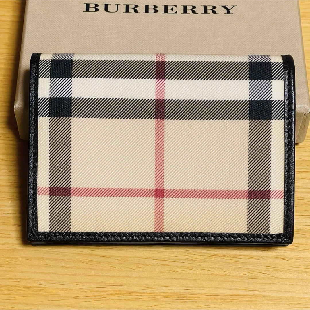 BURBERRY - 【新品・未使用】BURBERRYカードケース パスケース BURBERRY - 【新品・未使用】BURBERRYカードケース パスケース