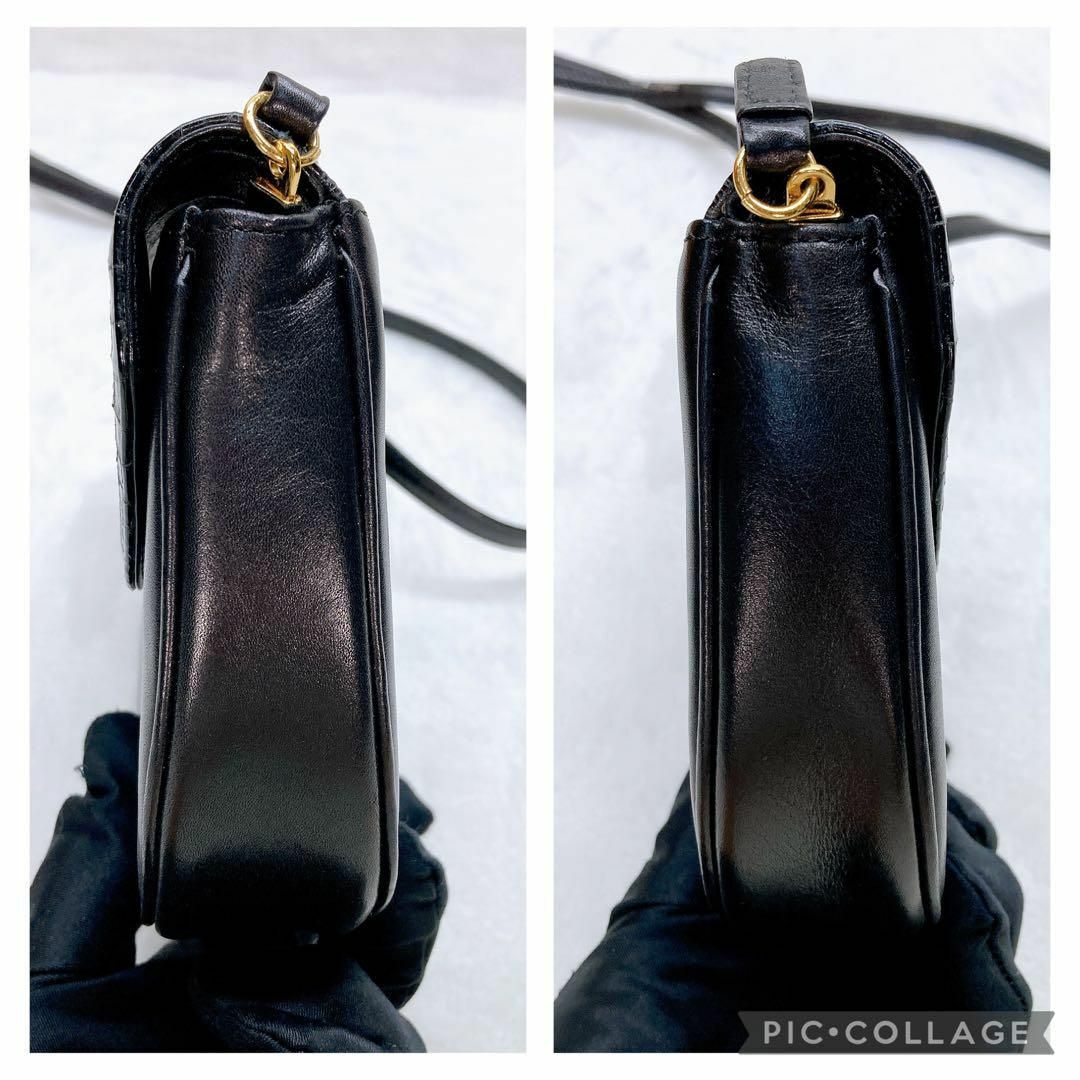 GIVENCHY - ✨美品✨ジバンシー ショルダーバッグ パイソン GIVENCHY - ✨美品✨ジバンシー ショルダーバッグ パイソン