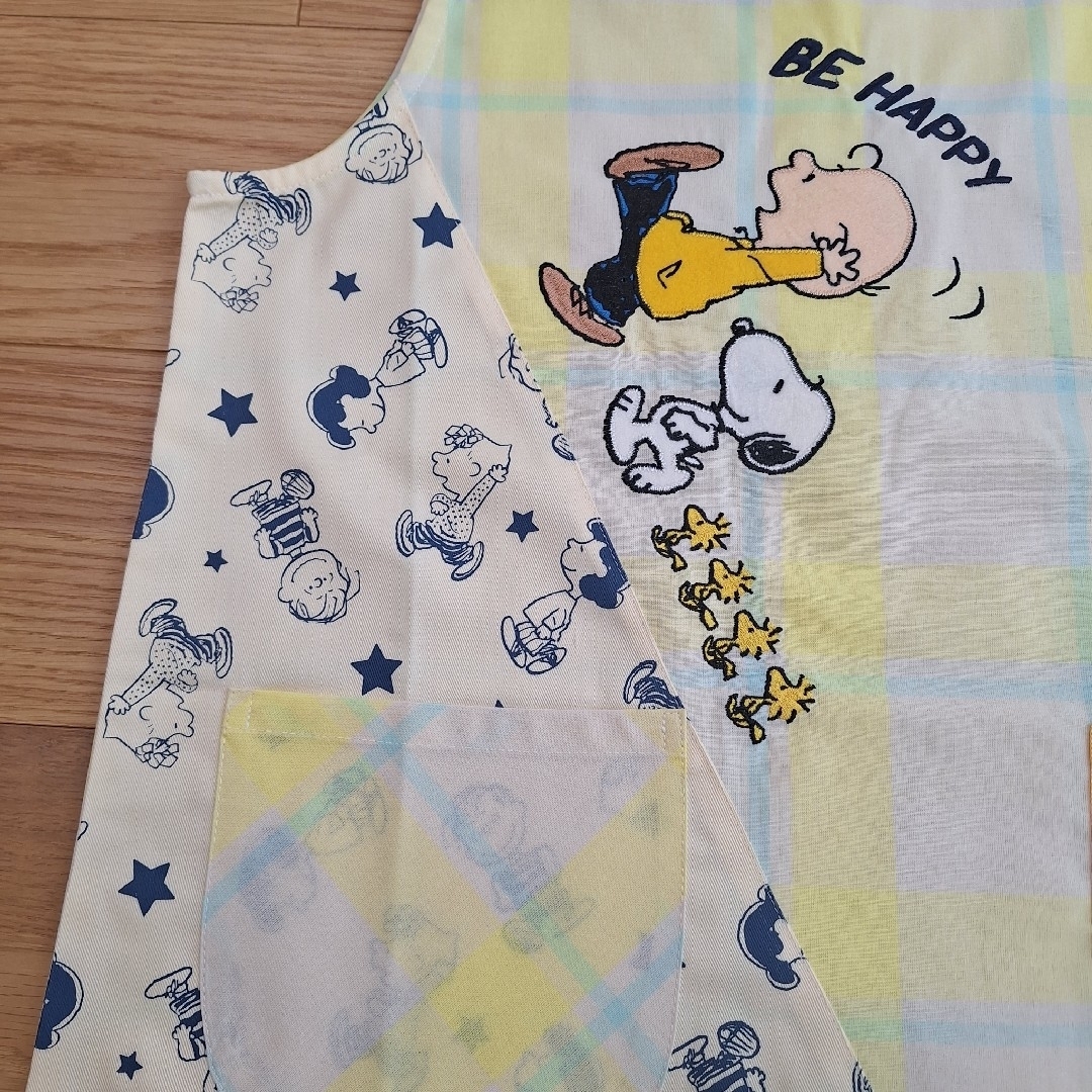 SNOOPY - 新品タグ付き スヌーピー エプロン 保育士 介護士 SNOOPY - 新品タグ付き スヌーピー エプロン 保育士 介護士
