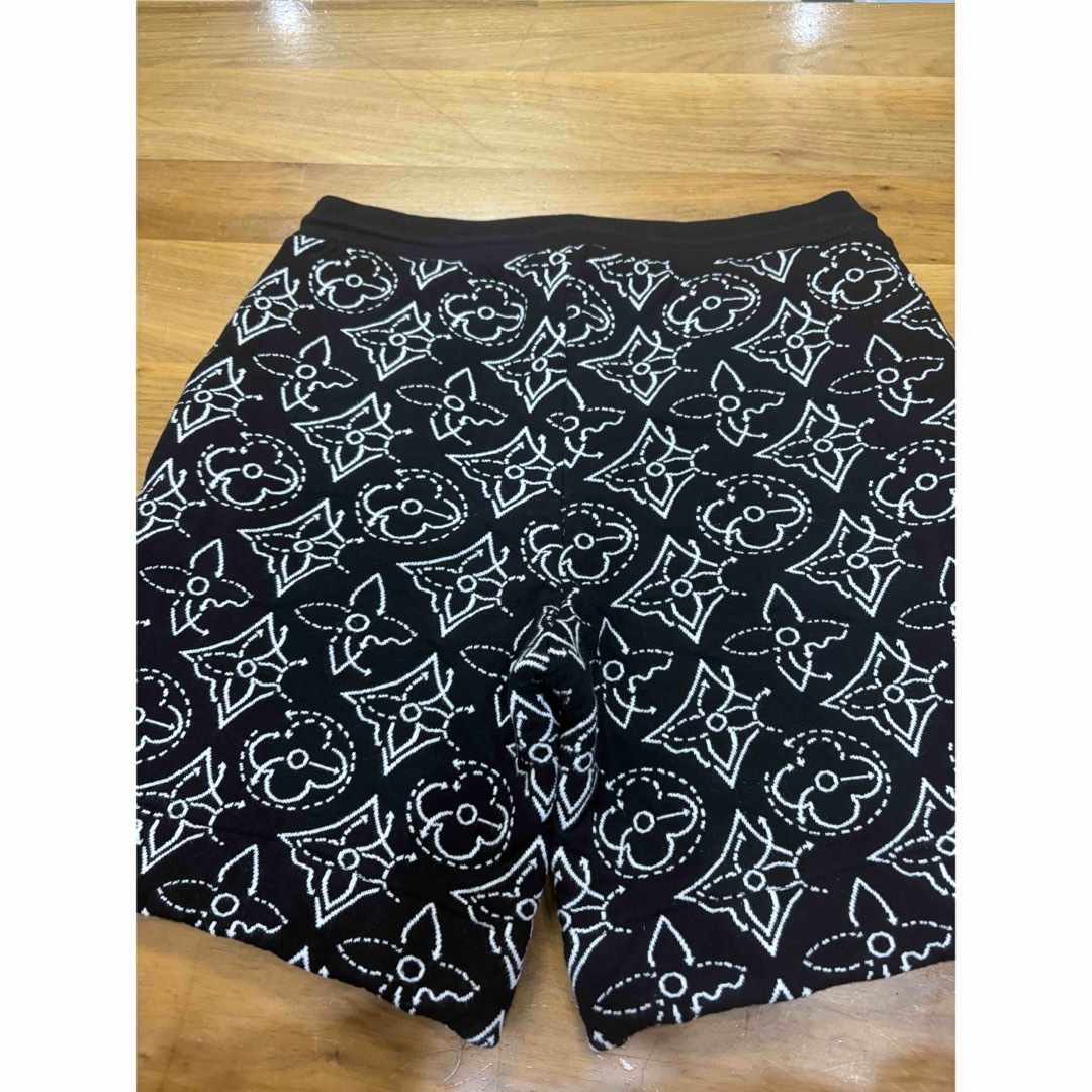 LOUIS VUITTON - LOUIS VUITTON ショートパンツの通販 by LOUIS VUITTON - LOUIS VUITTON ショートパンツの通販 by