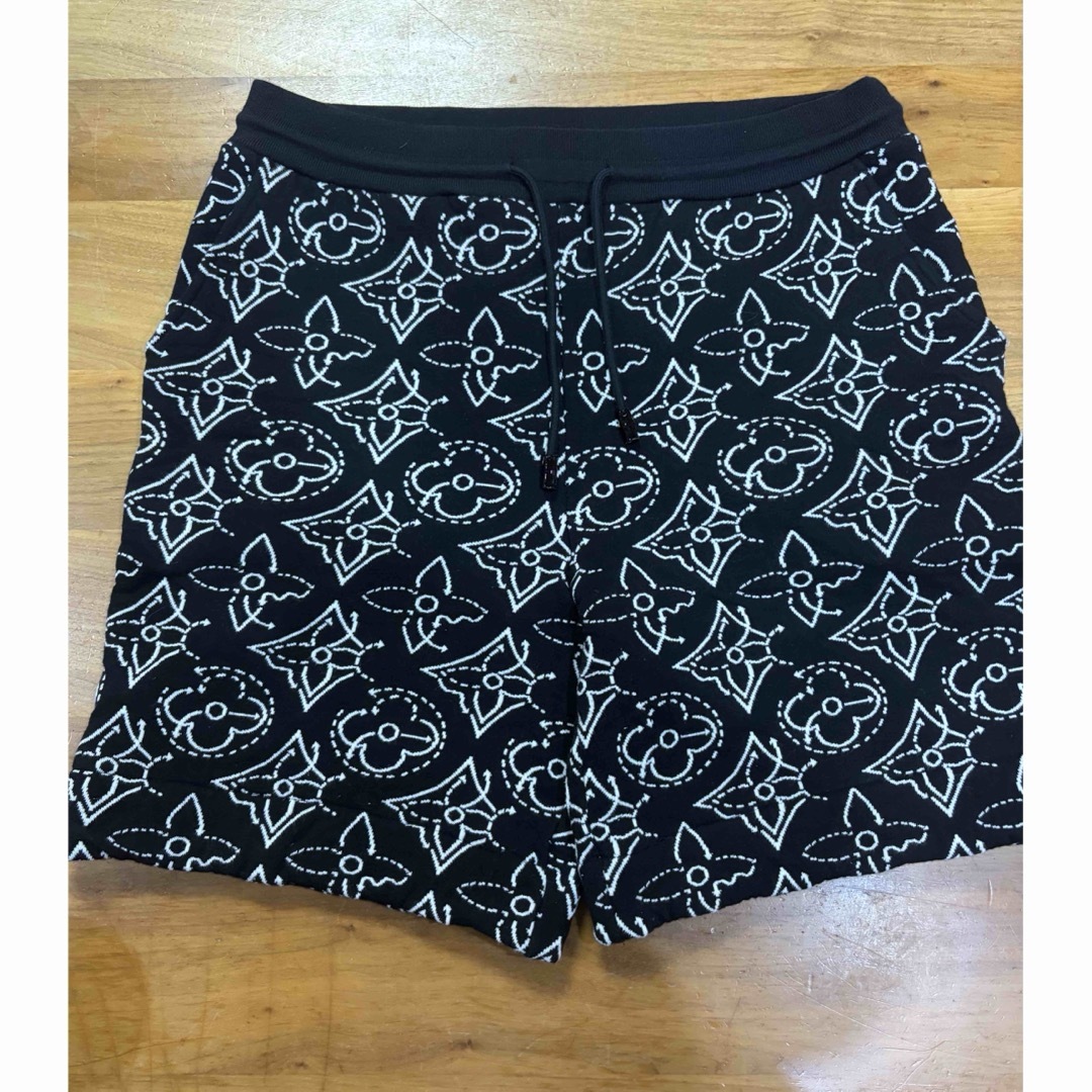 LOUIS VUITTON - LOUIS VUITTON ショートパンツの通販 by LOUIS VUITTON - LOUIS VUITTON ショートパンツの通販 by