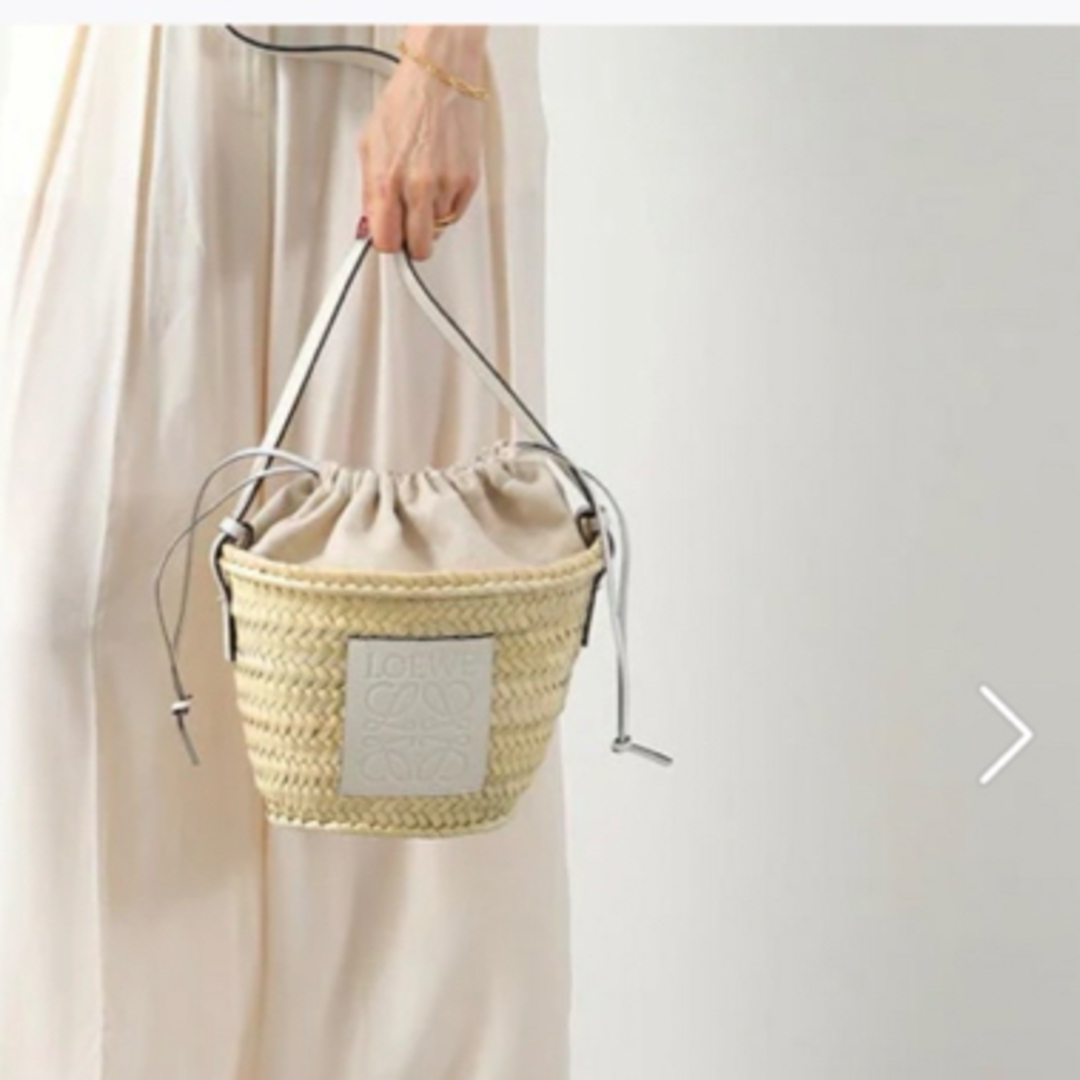 LOEWE - LOEWE カゴバックの通販 by m,|ロエベならラクマ LOEWE - LOEWE カゴバックの通販 by m,|ロエベならラクマ