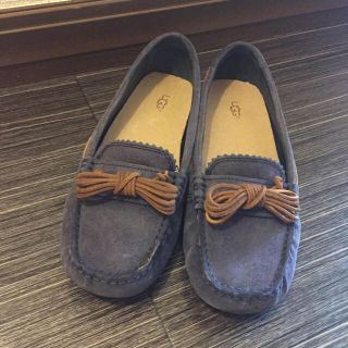 アグ(UGG)のUGG モカシン(スリッポン/モカシン)