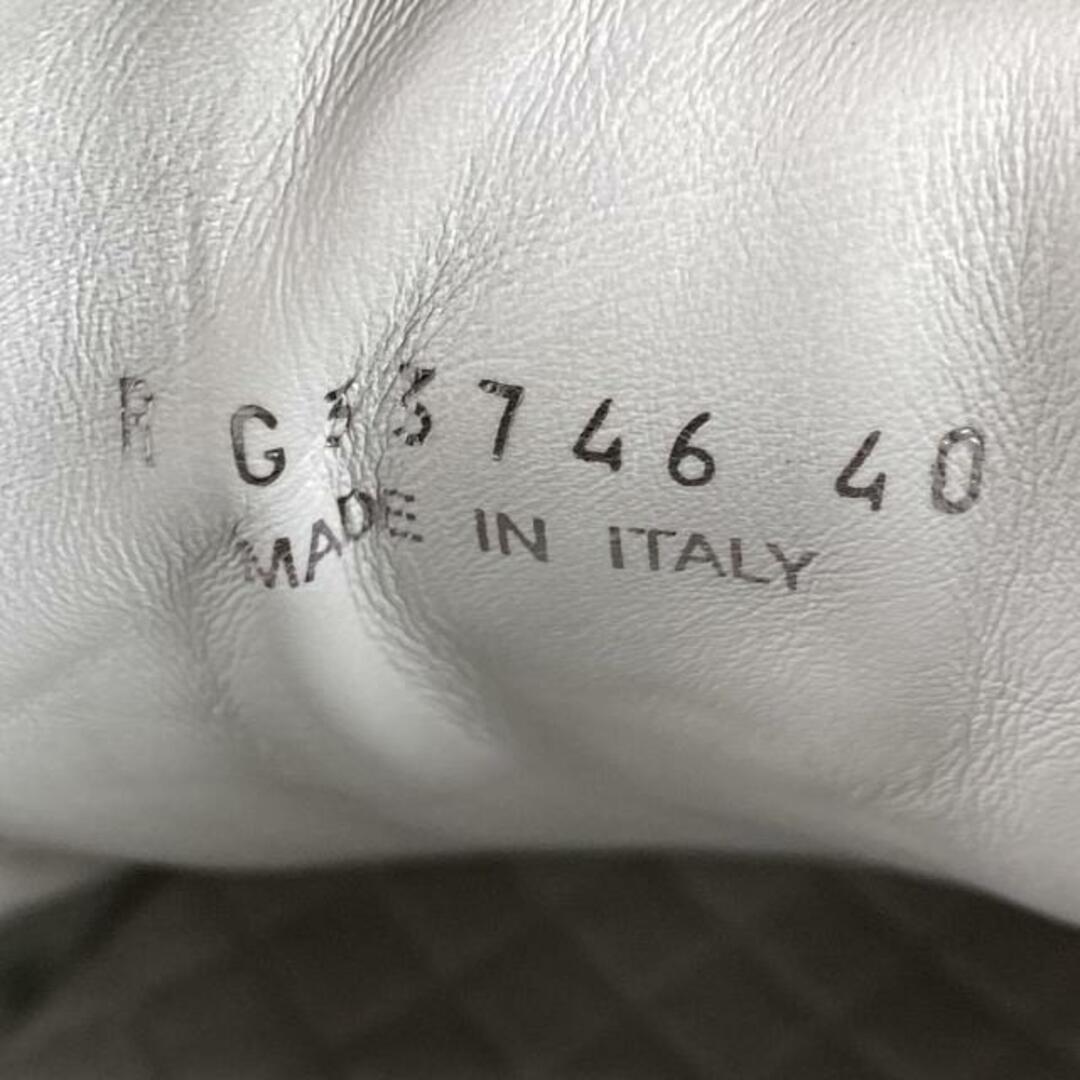 CHANEL - CHANEL(シャネル) スニーカー 40 レディース G33746 白 CHANEL - CHANEL(シャネル) スニーカー 40 レディース G33746 白