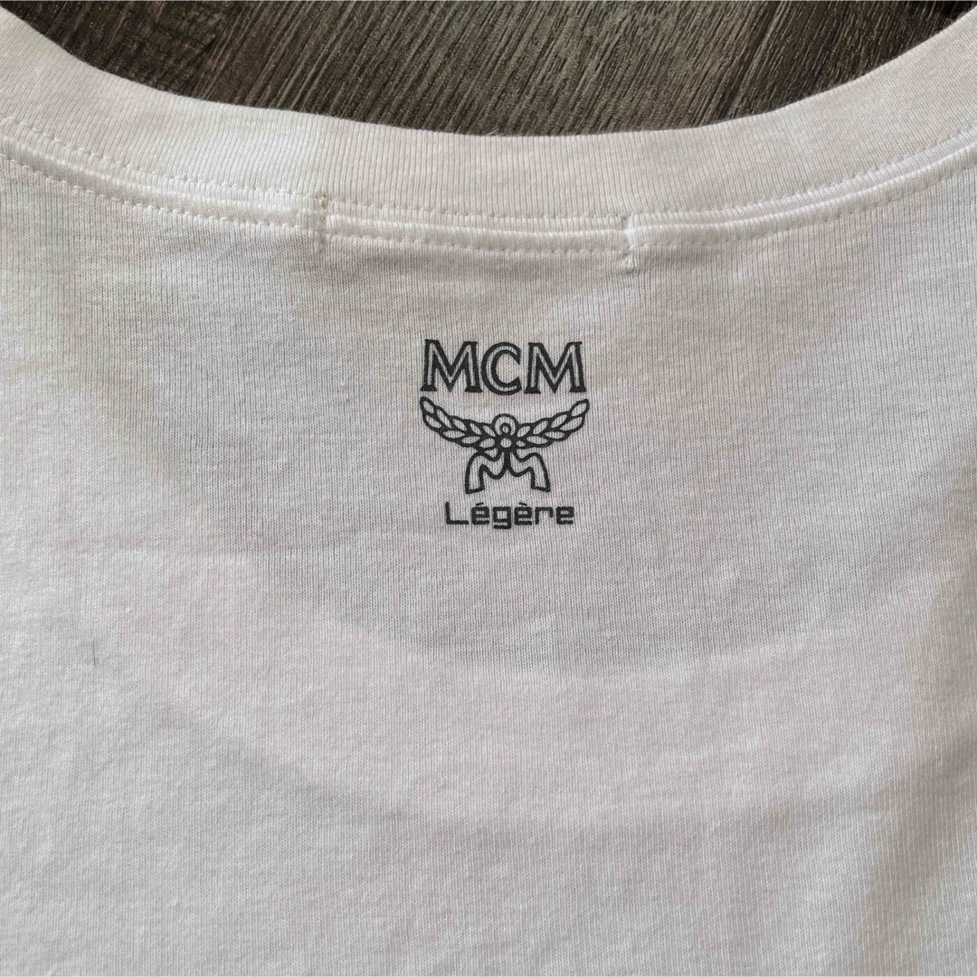 MCM - MCM ホワイト Tシャツ Lサイズの通販 by NANA|エムシー MCM - MCM ホワイト Tシャツ Lサイズの通販 by NANA|エムシー