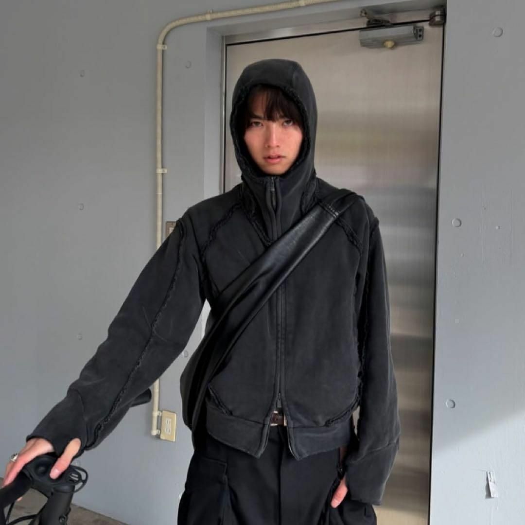 STRONG 005 BROKEN HOODIE (GREY) Mの通販 by チョロ's shop|ラクマ STRONG 005 BROKEN HOODIE (GREY) Mの通販 by チョロ's shop|ラクマ