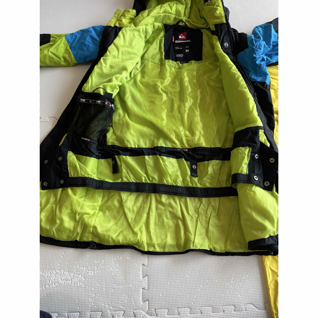 QUIKSILVER - スノーボードウェアの通販 by ラピス's shop QUIKSILVER - スノーボードウェアの通販 by ラピス's shop