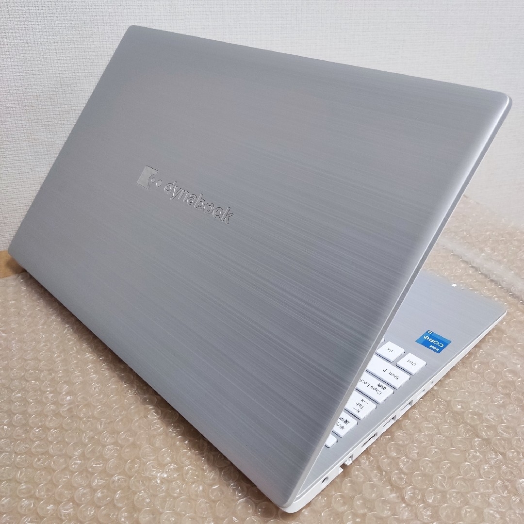 美品13世代intel2023年製/16GB/SSD512/officeの通販 by Xeon愛好 美品13世代intel2023年製/16GB/SSD512/officeの通販 by Xeon愛好