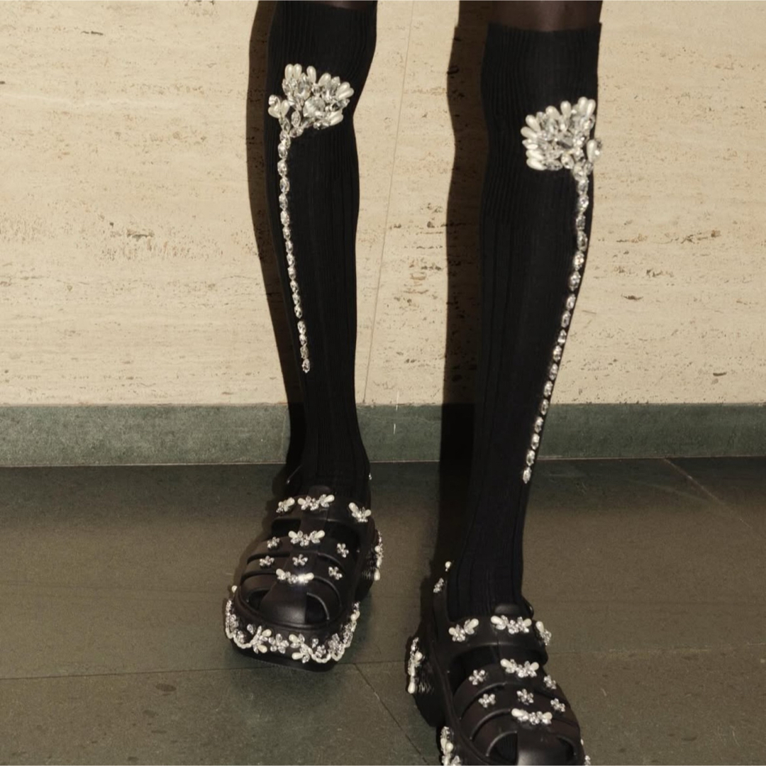 Simone Rocha - SIMONE ROCHA Crocs Stomp Fisherman 厚底 黒の Simone Rocha - SIMONE ROCHA Crocs Stomp Fisherman 厚底 黒の