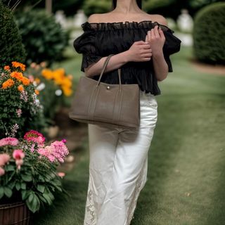HERMES - 人気色✦HERMES エルメス ドーヴィル PM RED トート HERMES - 人気色✦HERMES エルメス ドーヴィル PM RED トート