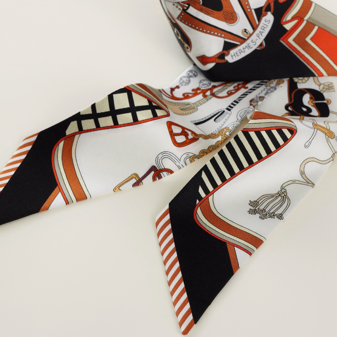 HERMES - 新品未使用 エルメス ツイリー 鞍職人の花束の通販 by HERMES - 新品未使用 エルメス ツイリー 鞍職人の花束の通販 by