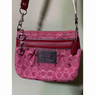 COACH - 【美品・希少】COACH オールドコーチ ショルダーバッグ COACH - 【美品・希少】COACH オールドコーチ ショルダーバッグ