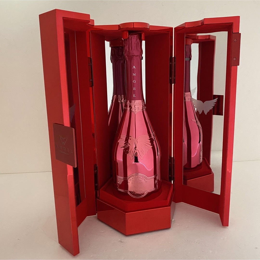 エンジェル シャンパン ヴィンテージ 2011 レッドの通販 by zen エンジェル シャンパン ヴィンテージ 2011 レッドの通販 by zen