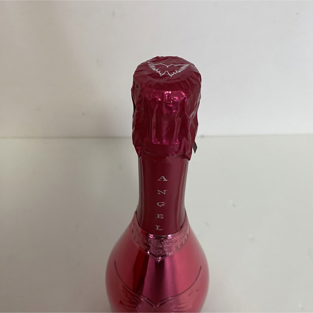 エンジェル シャンパン ヴィンテージ 2011 レッドの通販 by zen エンジェル シャンパン ヴィンテージ 2011 レッドの通販 by zen