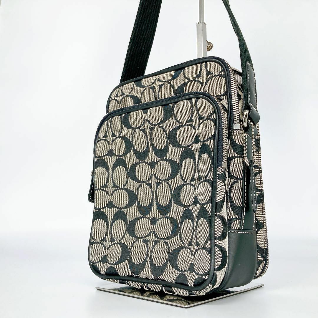 COACH - 美品 COACH コーチ ショルダーバッグ シグネチャー COACH - 美品 COACH コーチ ショルダーバッグ シグネチャー