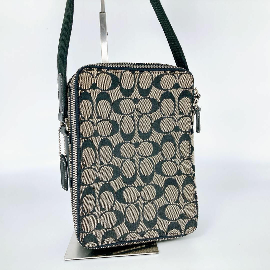 COACH - 美品 COACH コーチ ショルダーバッグ シグネチャー COACH - 美品 COACH コーチ ショルダーバッグ シグネチャー