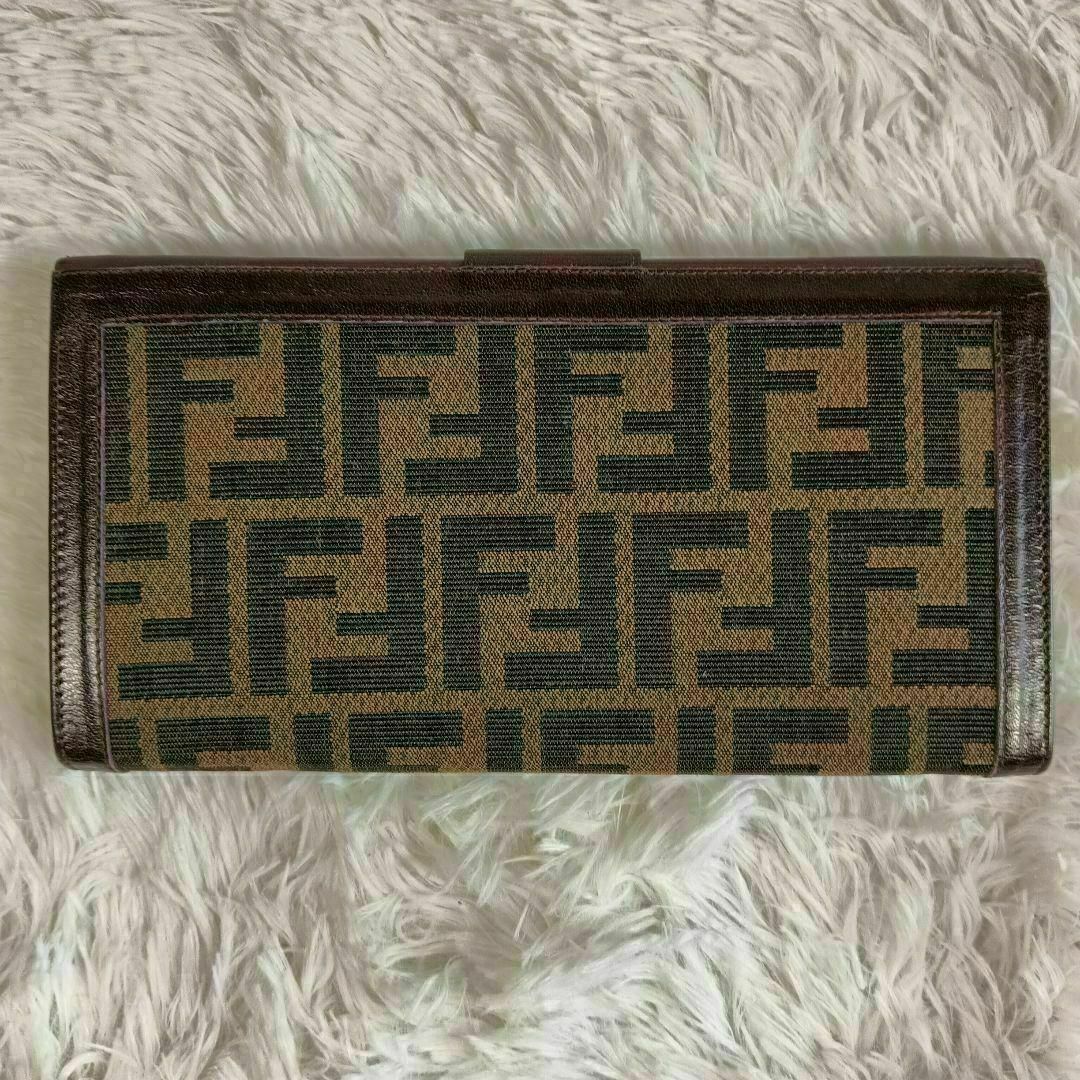 FENDI - 【FENDI】フェンディ 長財布 財布 がま口 ✨美品✨の FENDI - 【FENDI】フェンディ 長財布 財布 がま口 ✨美品✨の