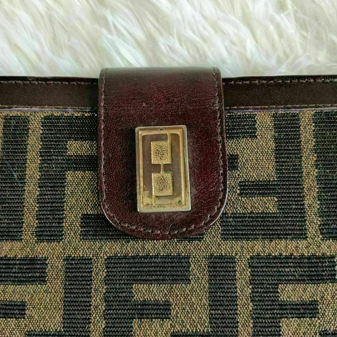 FENDI - 【FENDI】フェンディ 長財布 財布 がま口 ✨美品✨の FENDI - 【FENDI】フェンディ 長財布 財布 がま口 ✨美品✨の