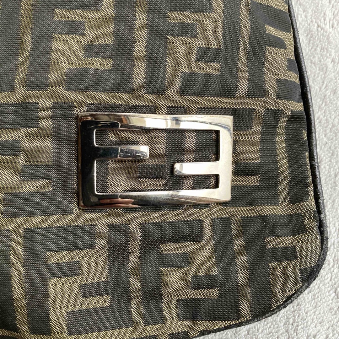 FENDI - ヴィンテージ オールド FENDI フェンディ トートバッグ FENDI - ヴィンテージ オールド FENDI フェンディ トートバッグ